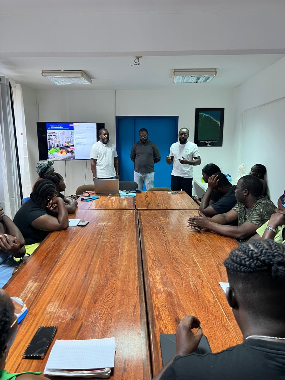 La mairie de Grand-Santi organise une formation en hygiène alimentaire pour les restaurateurs de la commune